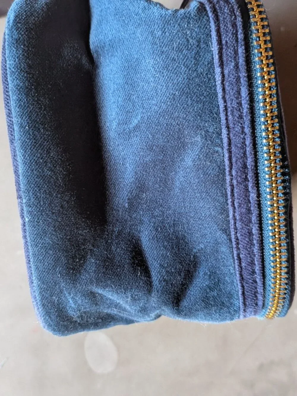 Sézane Travel Train Case / Makeup Bag - Velvet Blue